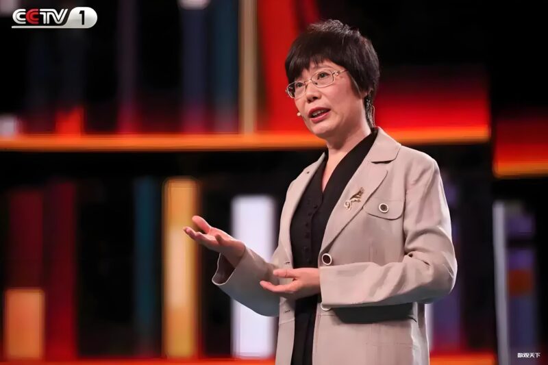 中国科学家王小云获2025年世界杰出女科学家奖-数观天下